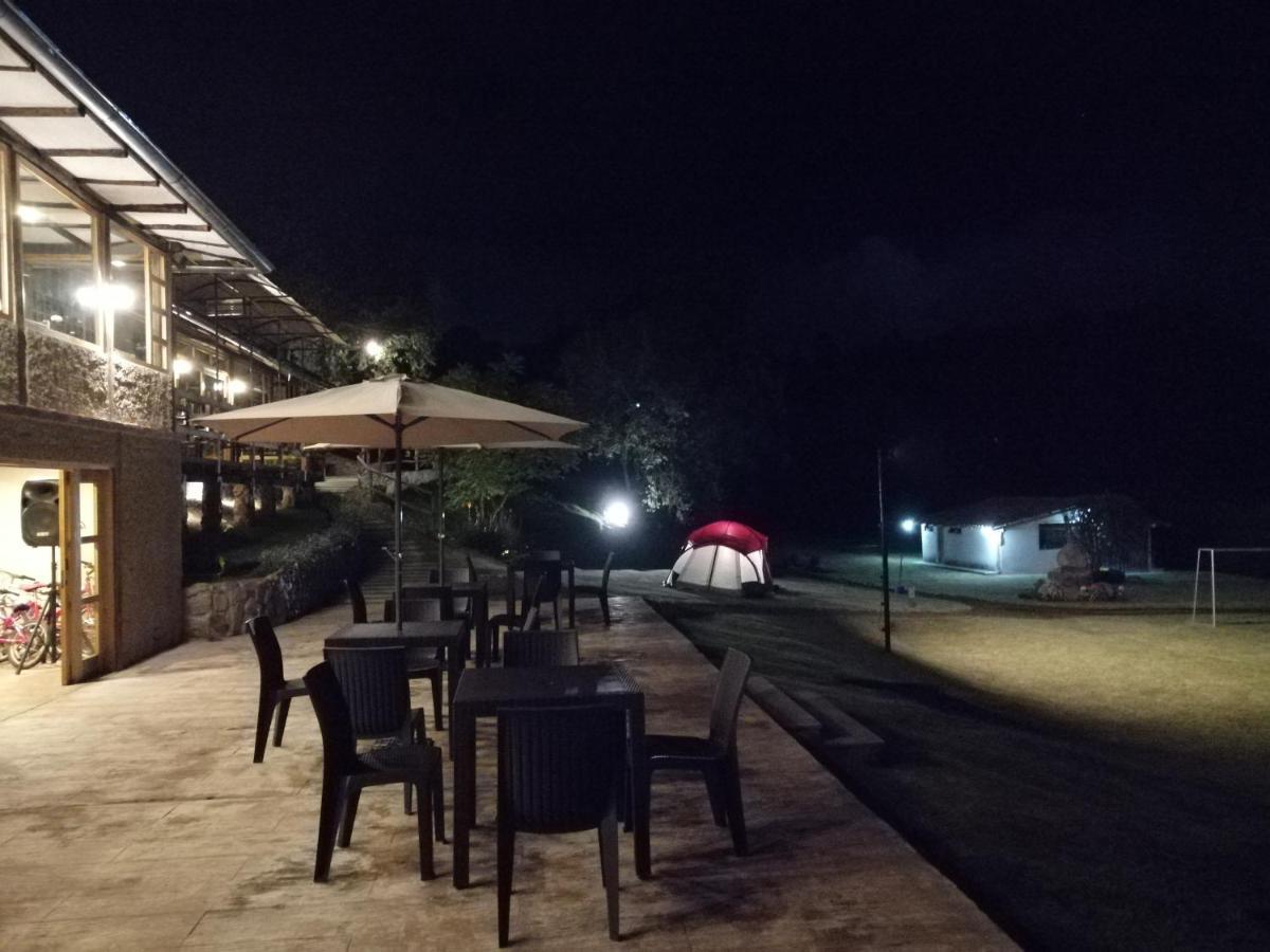 Killary Lodge & Glamping Cachanlo de Sidcay Exterior foto